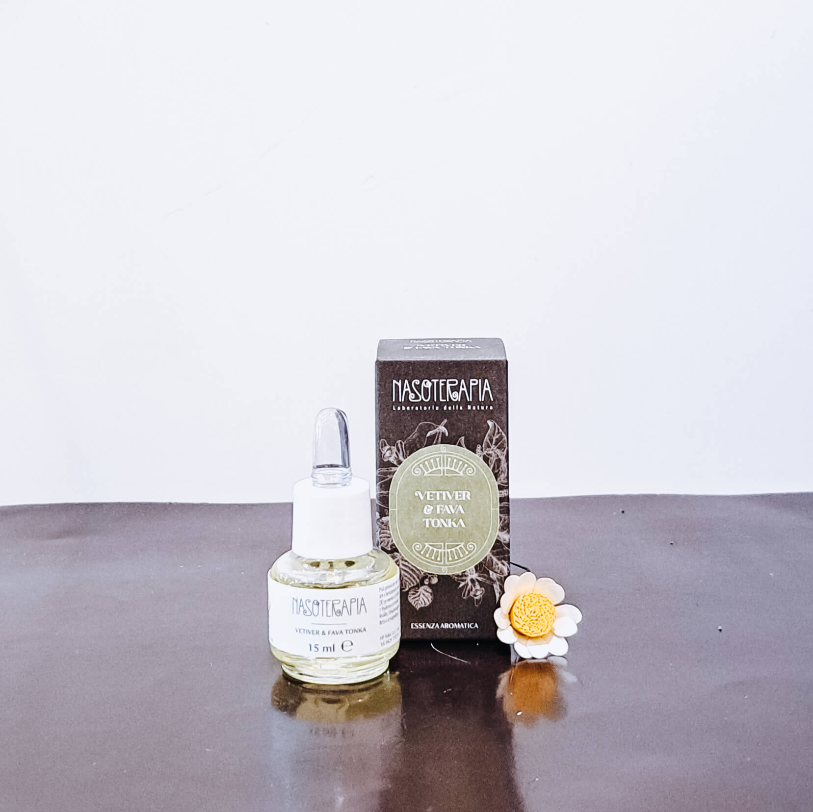 Essenza Aromatica per Diffusori Elettrici Vetiver e Fava Tonka di Nasoterapia 15 ml