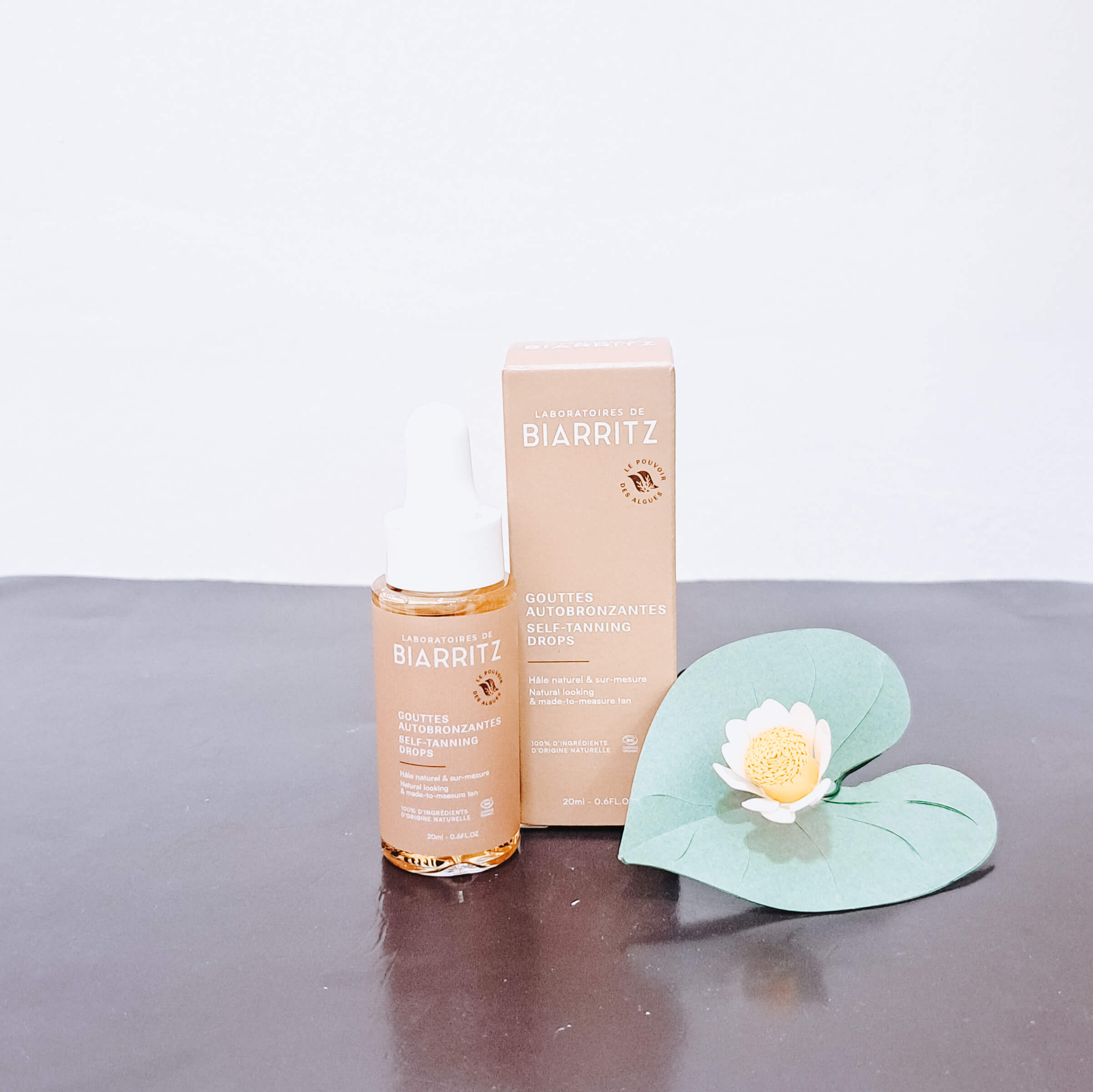 Lozione Autoabbronzante in Gocce Viso e Corpo Bio di Laboratoires De Biarritz 20 ml