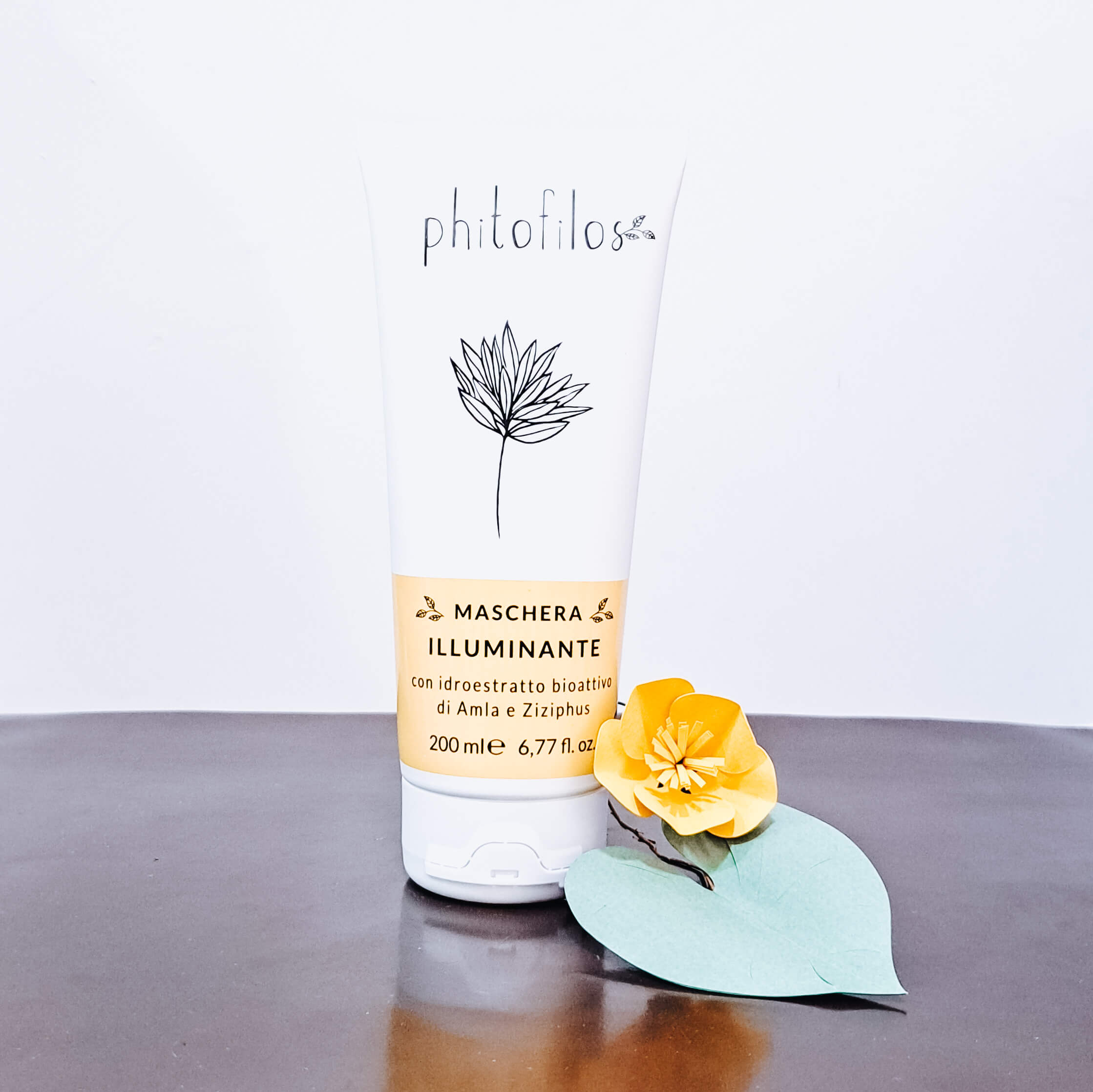 Maschera illuminante con Amla e Ziziphus di Phitofilos 200 ml